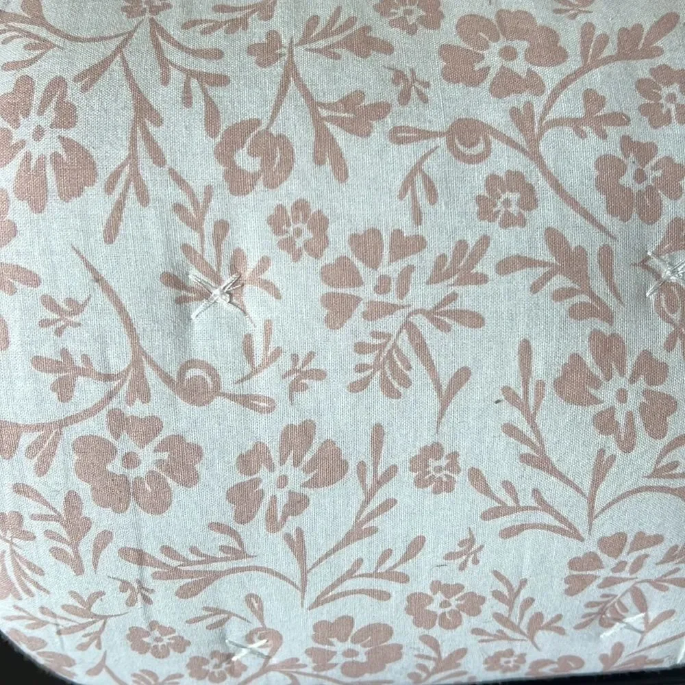 Heirloomed Floral Work Quilt Set